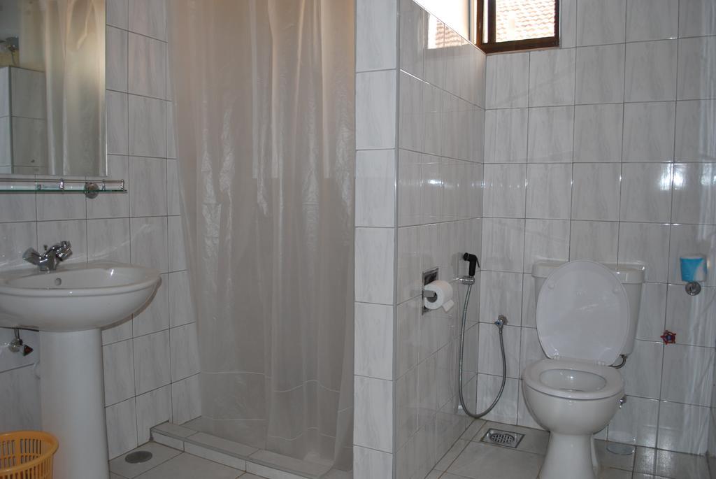 Parkview Inn Moshi Room photo