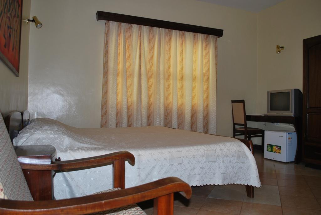 Parkview Inn Moshi Room photo