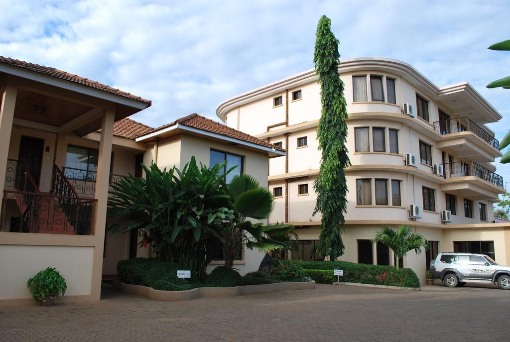 Parkview Inn Moshi Exterior photo