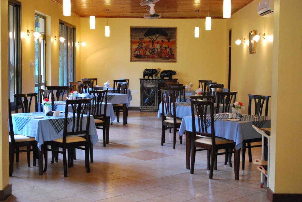 Parkview Inn Moshi Exterior photo